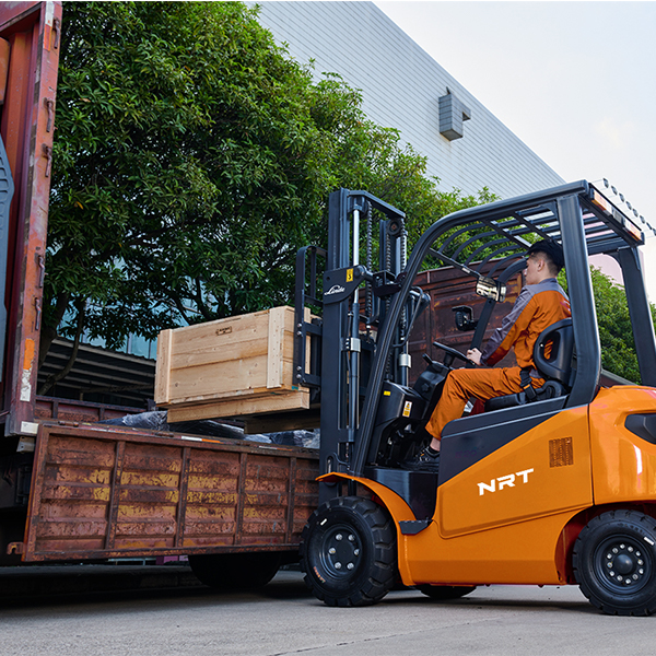 electric forklifts